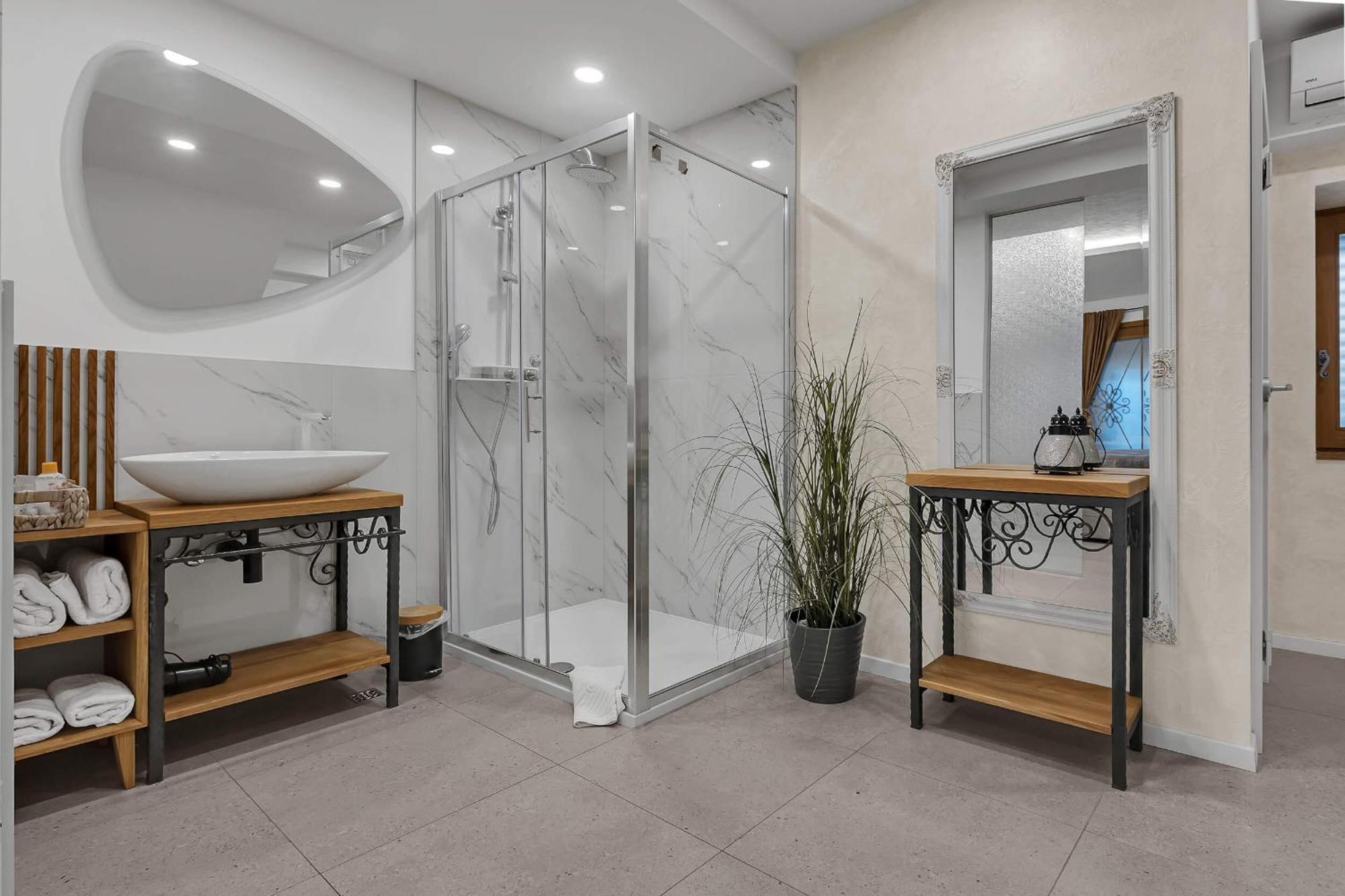 Luxury Rooms Palace B&B Makarska Dış mekan fotoğraf