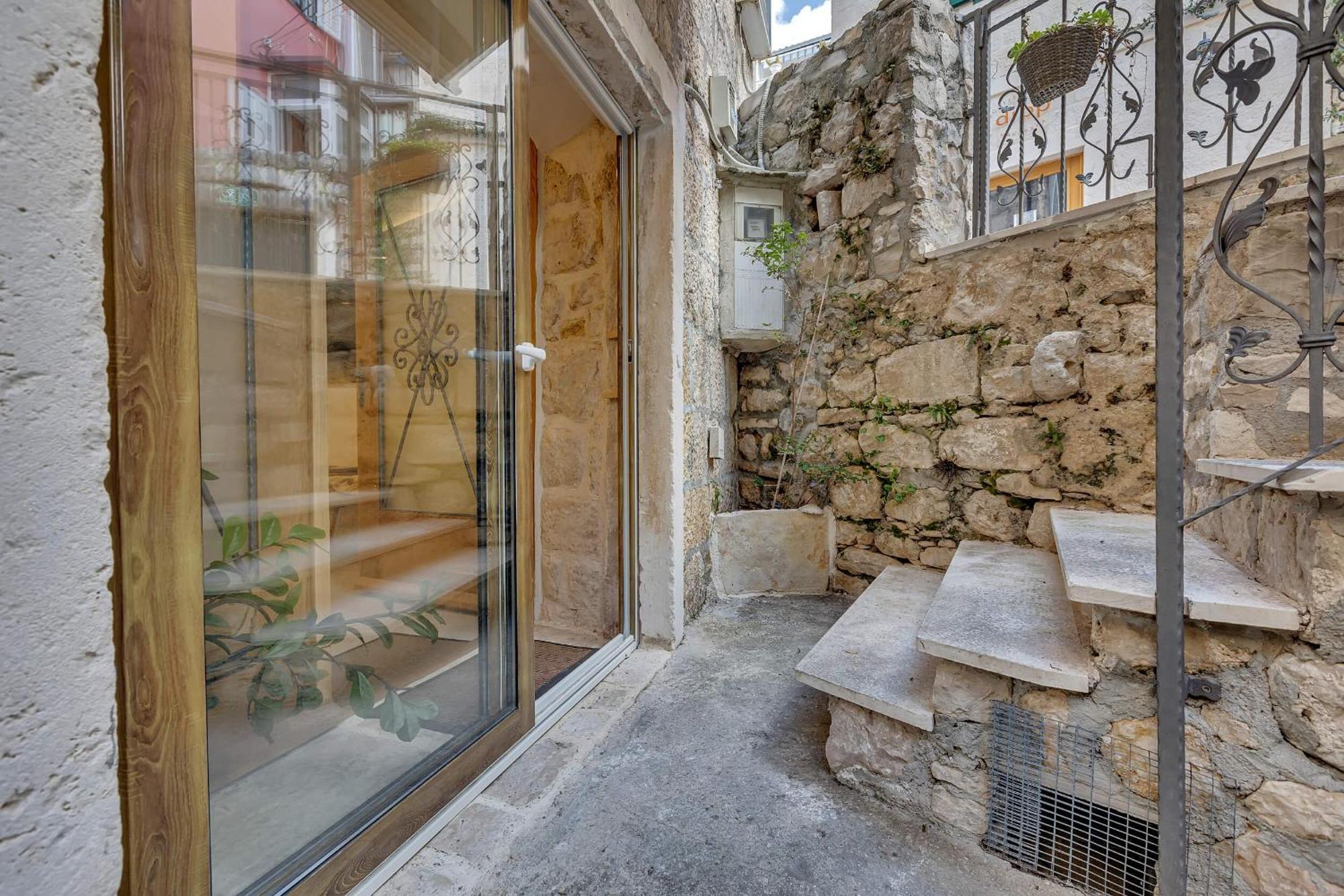 Luxury Rooms Palace B&B Makarska Dış mekan fotoğraf