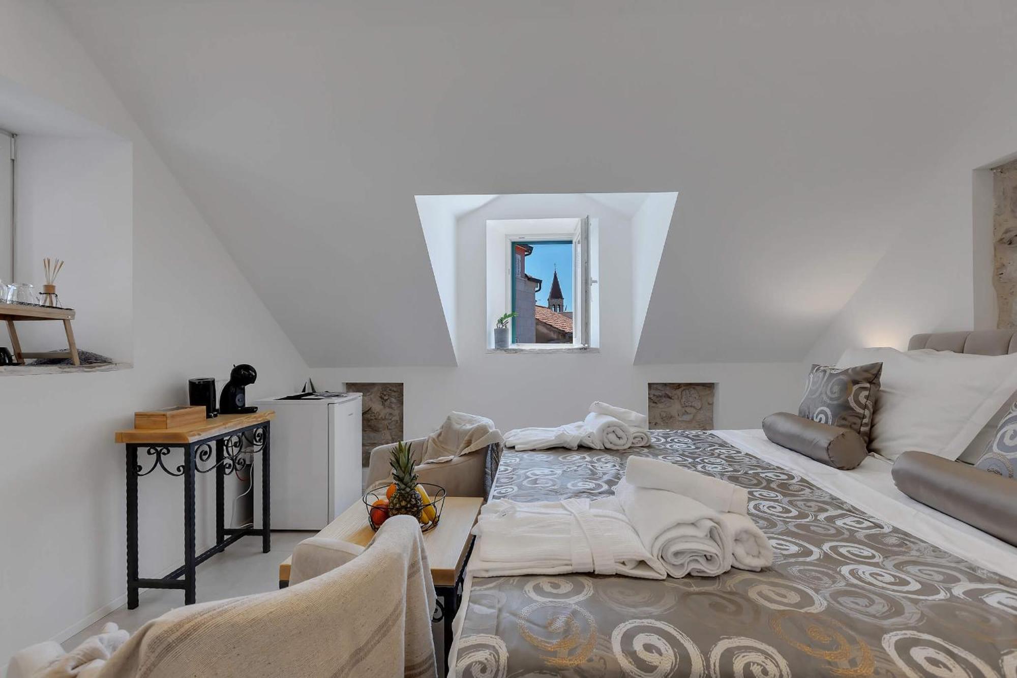Luxury Rooms Palace B&B Makarska Dış mekan fotoğraf