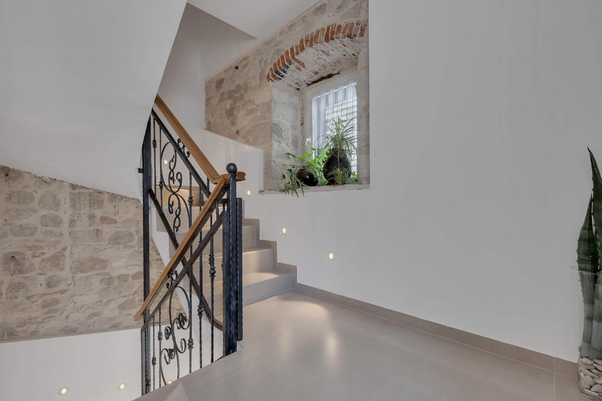 Luxury Rooms Palace B&B Makarska Dış mekan fotoğraf