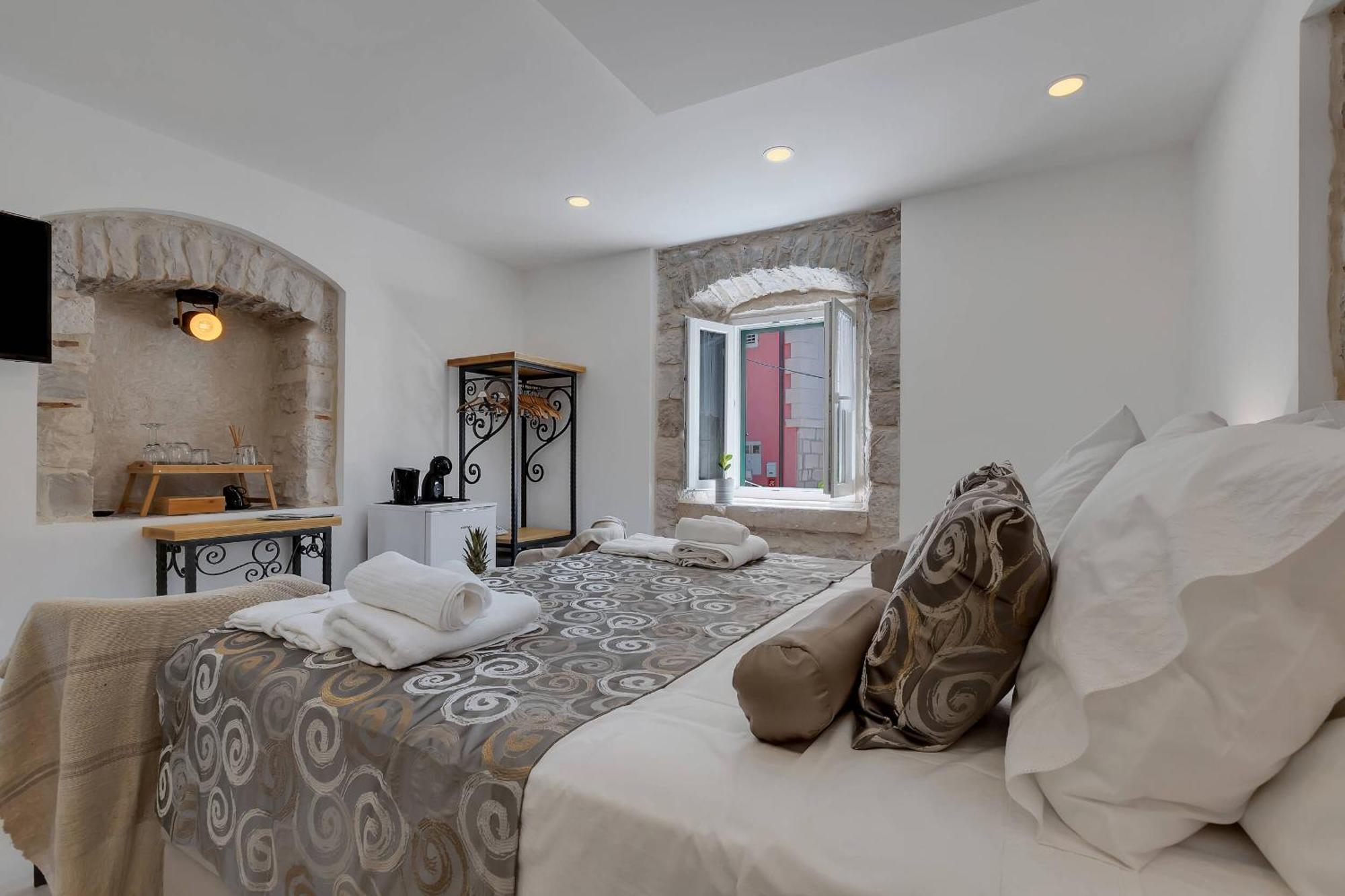 Luxury Rooms Palace B&B Makarska Dış mekan fotoğraf