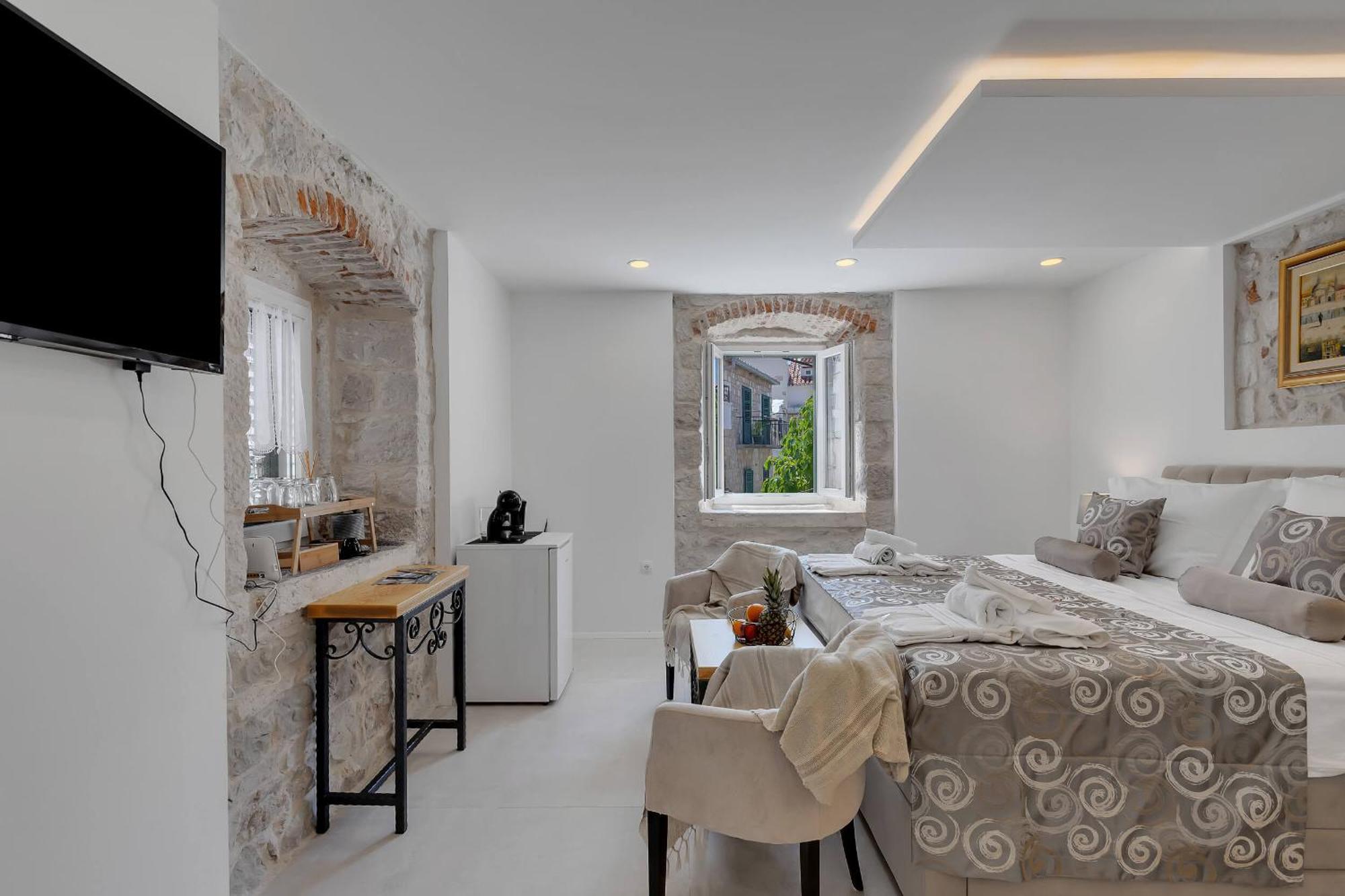 Luxury Rooms Palace B&B Makarska Dış mekan fotoğraf