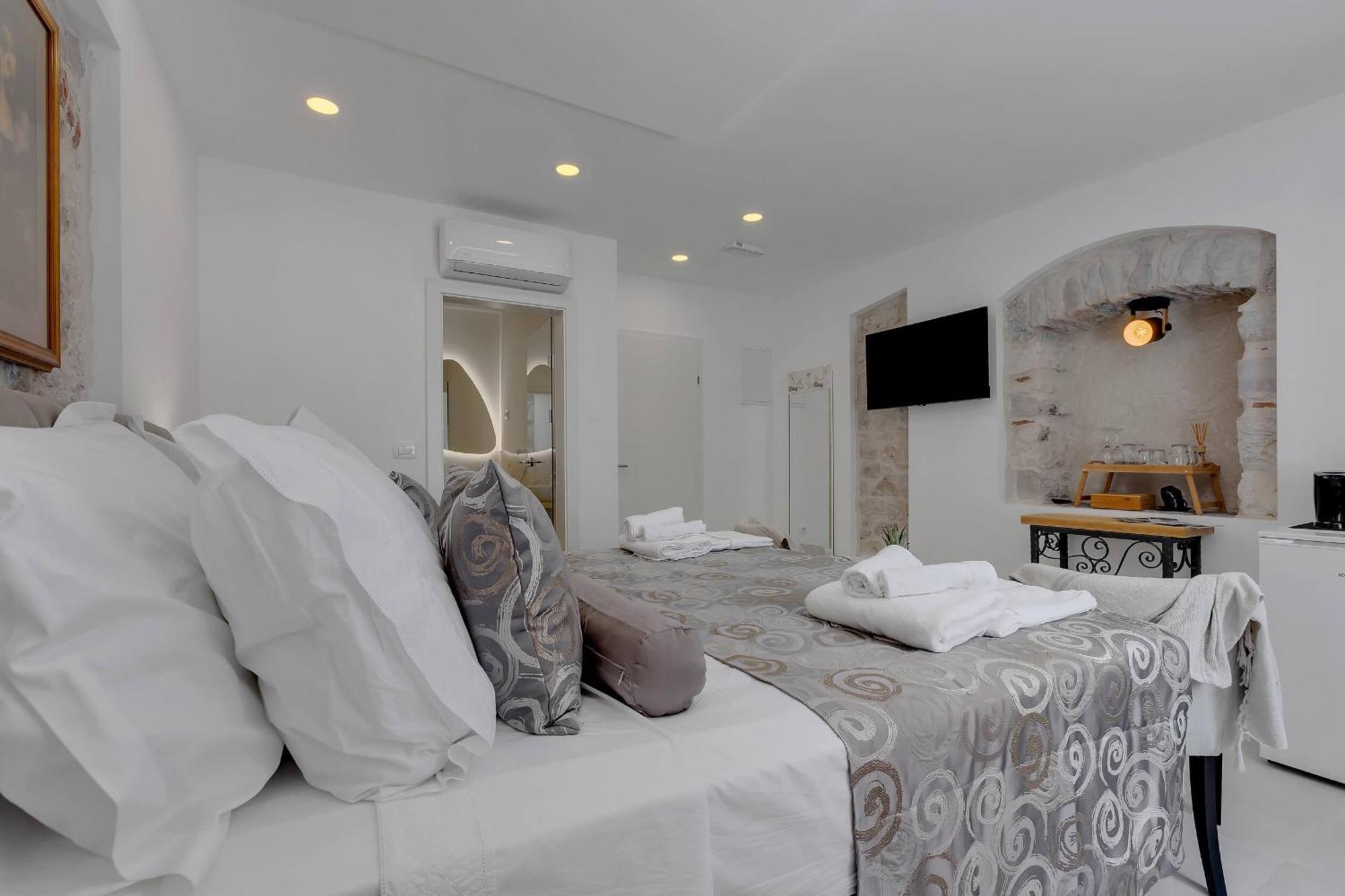 Luxury Rooms Palace B&B Makarska Dış mekan fotoğraf