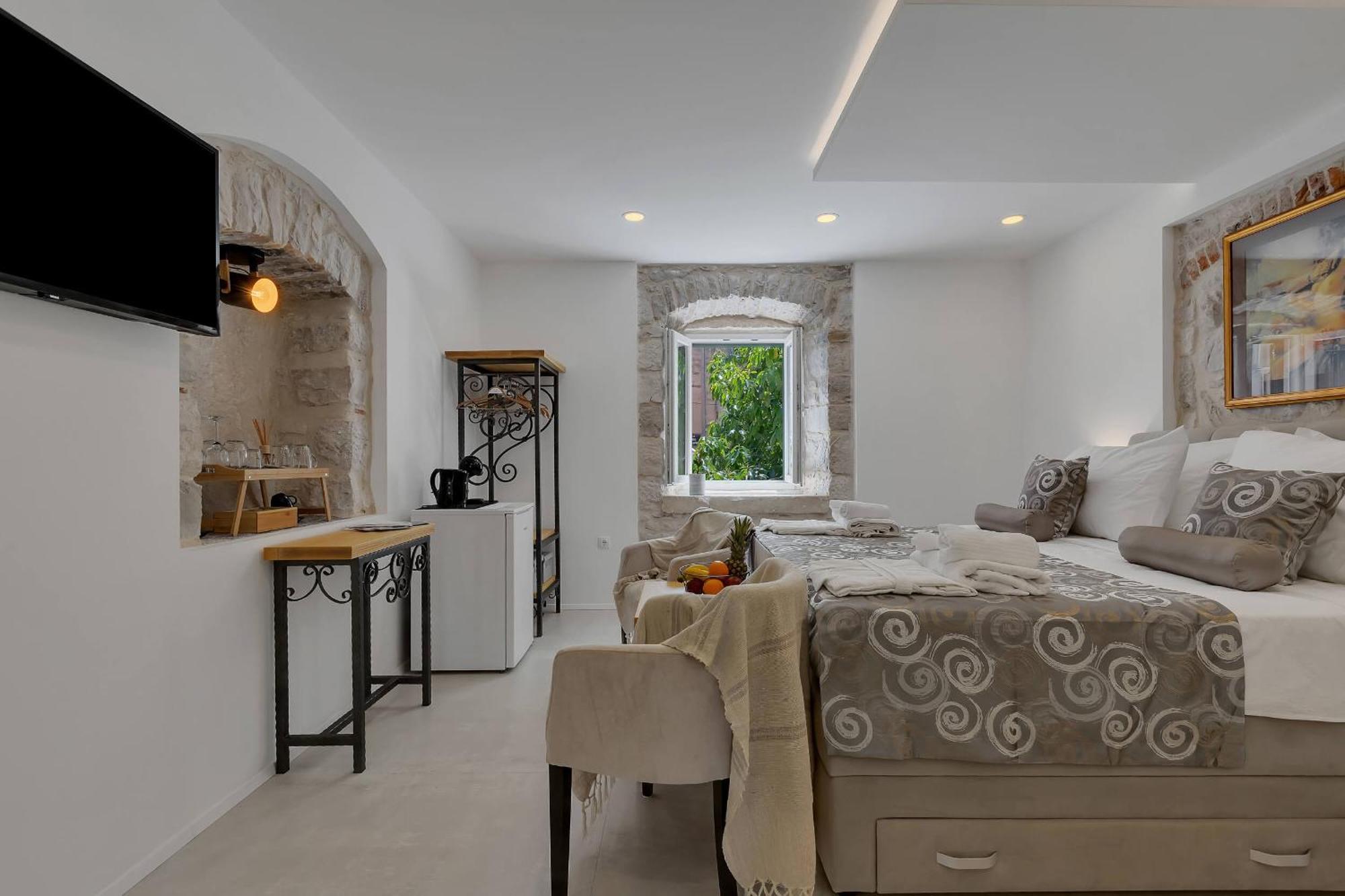 Luxury Rooms Palace B&B Makarska Dış mekan fotoğraf